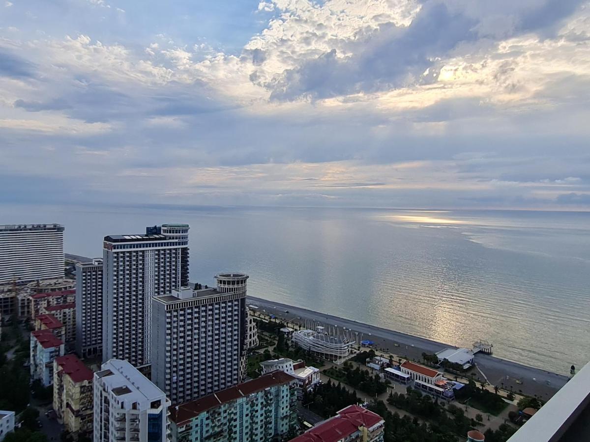 Hotel Orbi City Sea Horizon Batumi Kültér fotó
