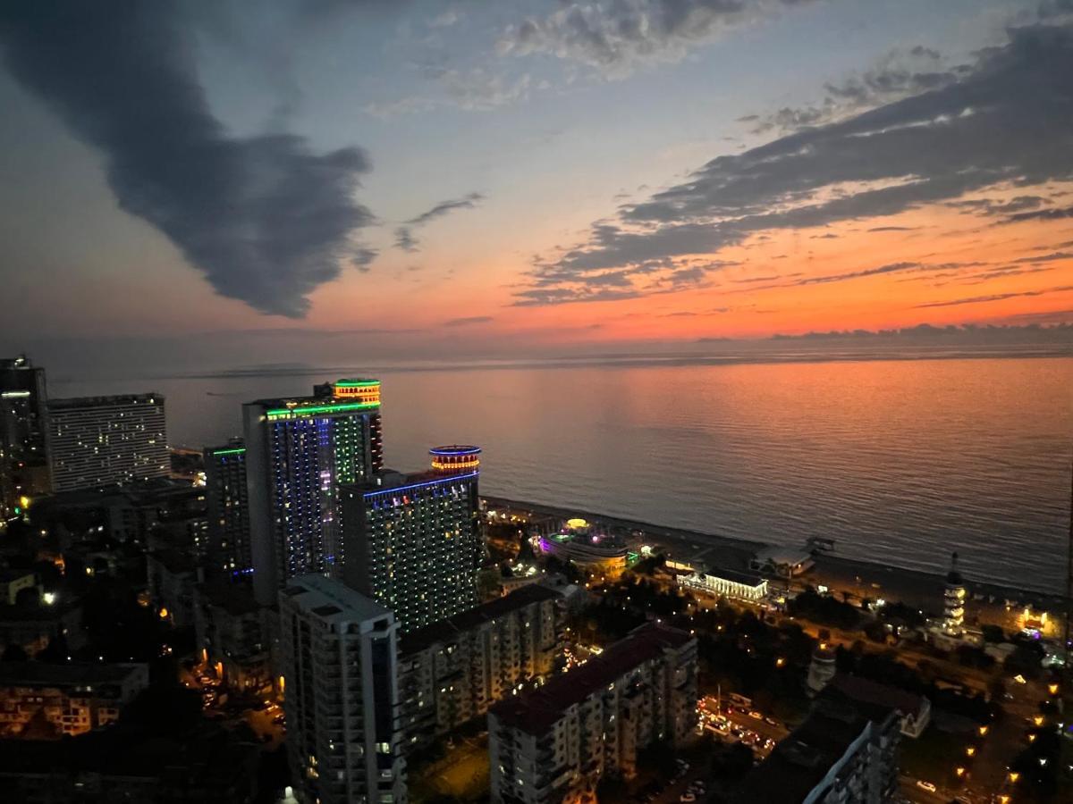 Hotel Orbi City Sea Horizon Batumi Kültér fotó